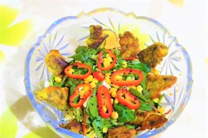 Salata cu carne de rata pane