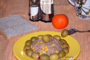 Salata de ton cu porumb