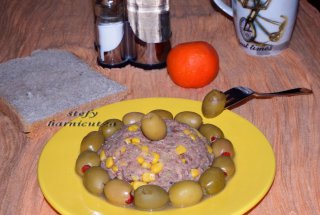 Salata de ton cu porumb
