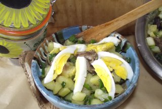 Salata cu anchoa