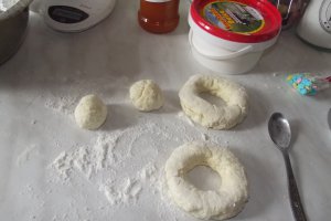 Papanasi cu gem de caise
