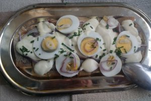 Hering cu smantana acra