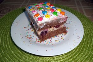 Tort de turta dulce si visine