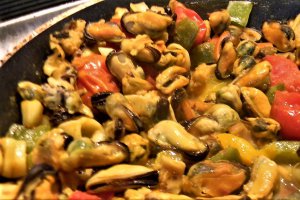 Fructe de mare, cu orez si busuioc