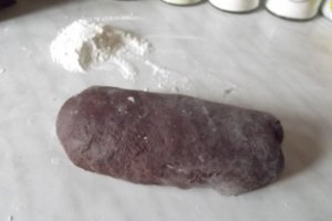 Desert prajitura cu foi si gem de prune cu migdale ( Dora-Minodora)