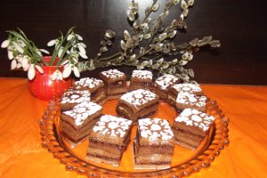 Desert prajitura cu foi si gem de prune cu migdale ( Dora-Minodora)