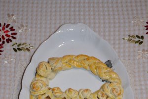 Desert tarta cosulet cu umplutura de mere
