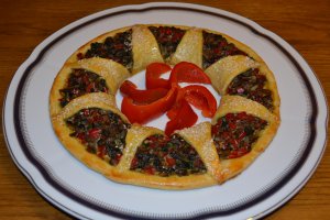 Aperitiv coronita cu ciuperci si ardei