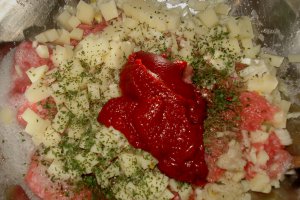 Aperitiv trandafir cu carne de curcan