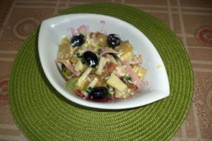 Salata orizontala cu sos de mustar