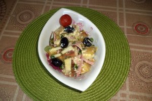 Salata orizontala cu sos de mustar