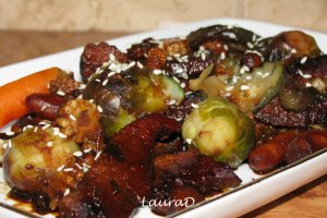 Fasii de vita cu legume si sos dulce-acrisor