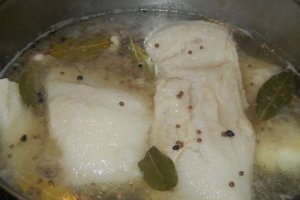 Slanina fiarta cu boia si usturoi