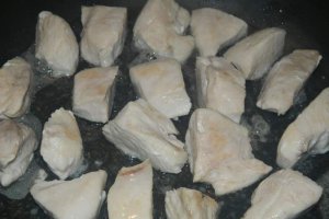 Piept de pui cu masline