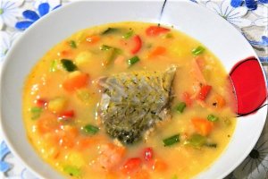 Ciorba de crap si somon cu smantana