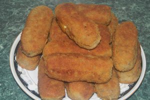 Aperitiv crochete din carne tocata cu cascaval