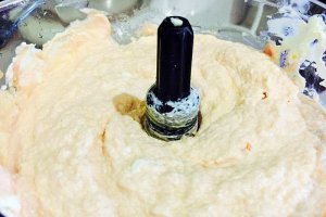 Pasta de ton cu somon afumat si mascarpone