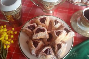 Desert biscuiti Urechile lui Aman