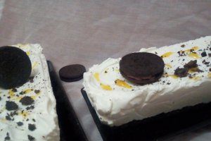Desert cheesecake cu Oreo