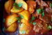Friptura de vita cu cartofi in sos rosu, la cuptor-3