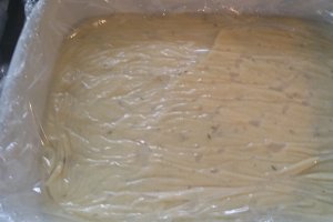 Aperitiv batoane din mamaliga și sos aioli