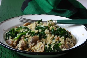 Bulgur cu spanac si ciuperci