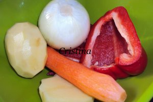 Tocana de vinete cu legume