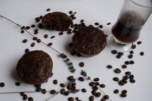 Desert briose cu dovlecel si cafea