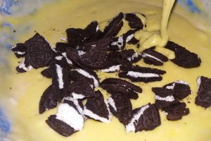 Desert briose cu biscuiti Oreo