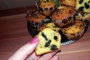 Desert briose cu biscuiti Oreo
