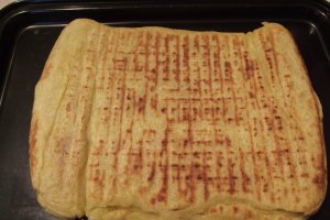 Aperitiv turte din malai cu diverse umpluturi, la grill