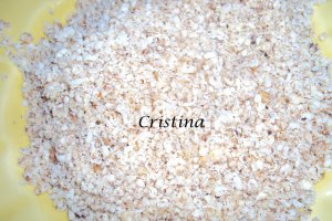 Desert tort cu crema de vanilie si fructe