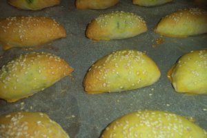 Placinte de post cu urzici si tapioca la cuptor