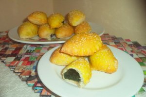 Placinte de post cu urzici si tapioca la cuptor