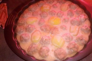 Chiftelute cu cartofi la cuptor