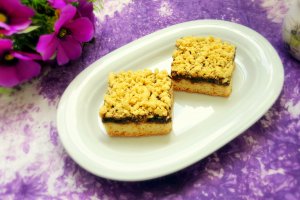 Prajitura cu aluat razuit, reteta usoara si delicioasa