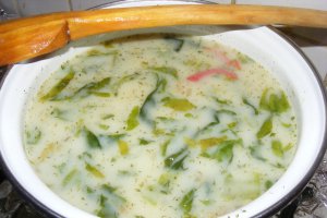 Supa de salata verde