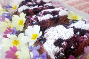 Desert negresa de post cu coacaze negre