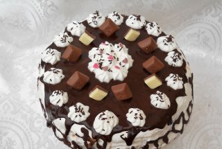 Desert tort cu lapte condesat