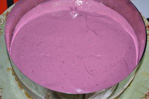 Desert tort cu crema de portocale si mure - reteta nr. 200