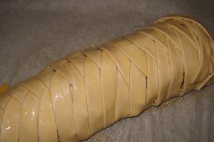 Placinta impletita cu carne de pui