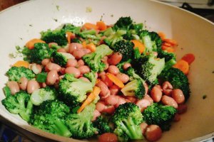 Fasole sote cu broccoli