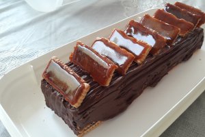 Dobos din biscuiti