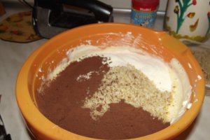 Desert tort cu banane si lapte condensat