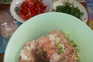 Rulada din carne tocata cu emmentaler si muschi de porc