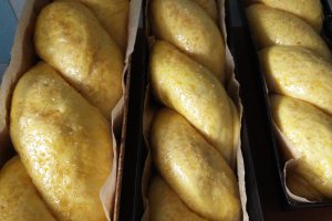 Desert cozonaci umpluti cu mac si nuca