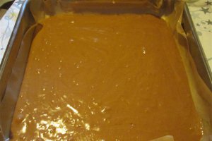 Desert prajitura cu ciocolata si crema de branza cu ness