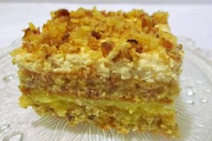 Desert prajitura cu nuca si vanilie