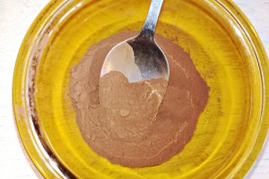 Desert chec cu cacao si nuci
