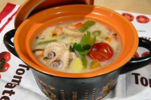 Supa cu fructe de mare